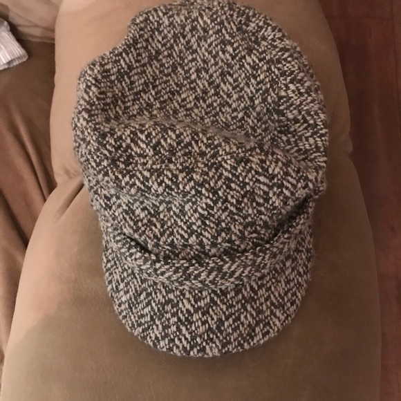 Hat - Picture 2 of 3